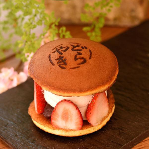 いちご生どら焼き