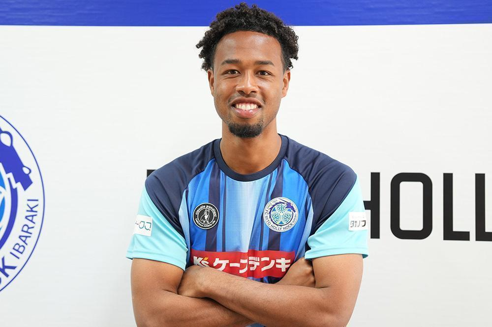 鷹啄トラビス選手 インタビュー