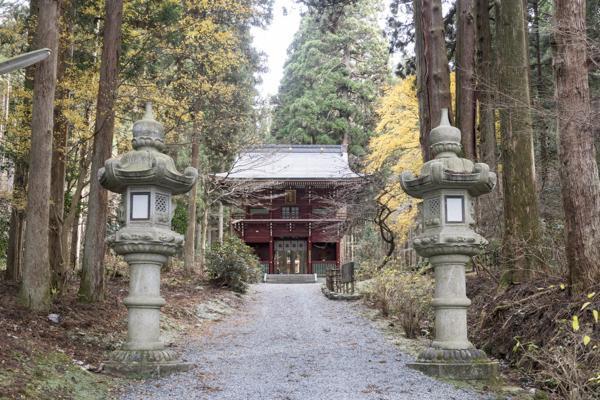 御岩神社