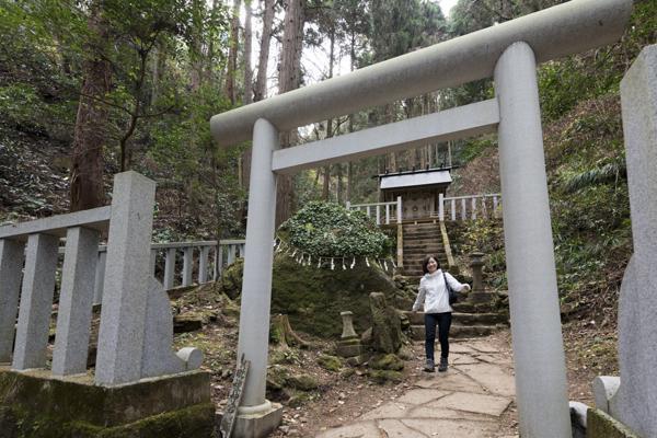 御岩神社