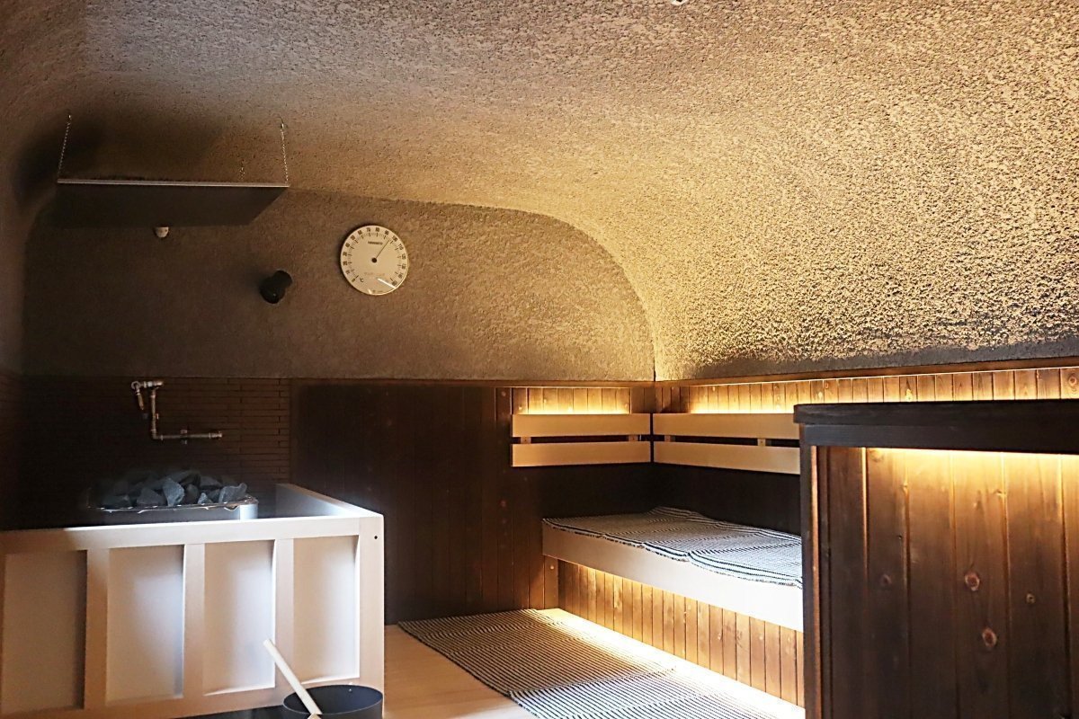 りんねの湯　洞窟サウナ　サウナ男性のみ