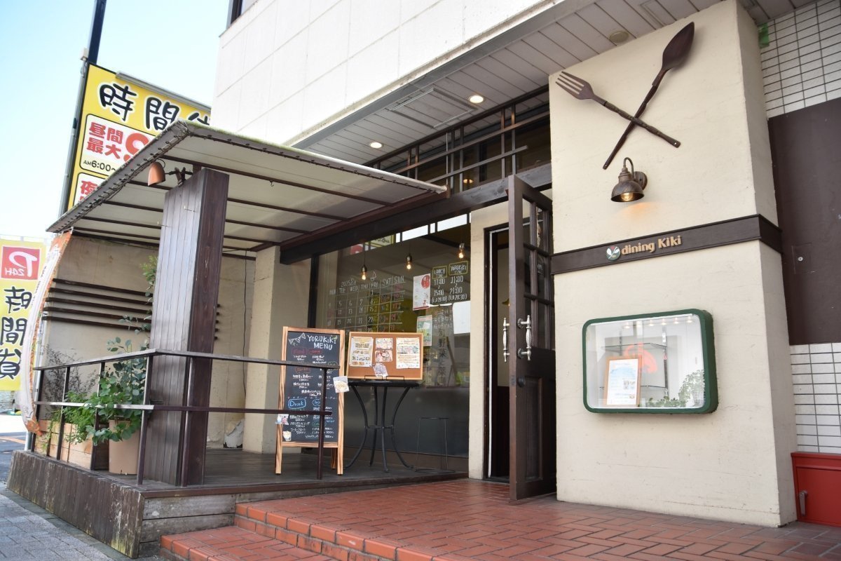 dining季々　外観