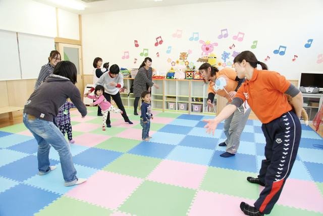 子育て支援センター