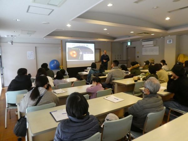 おはなし 「ハダムシ！？」～魚に寄生する「ハダムシ」について写真や映像、クイズを交えてご紹介します！～