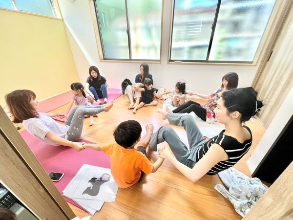 子ども姿勢レヨガ　常総市　生涯学習センター