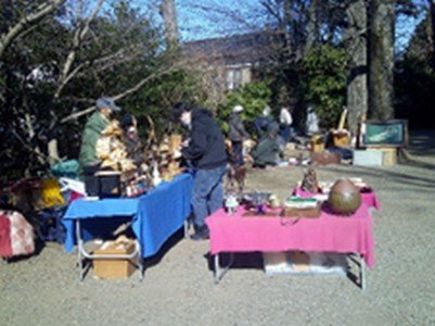 一ノ矢八坂神社
つくばの楽しい月例骨董市