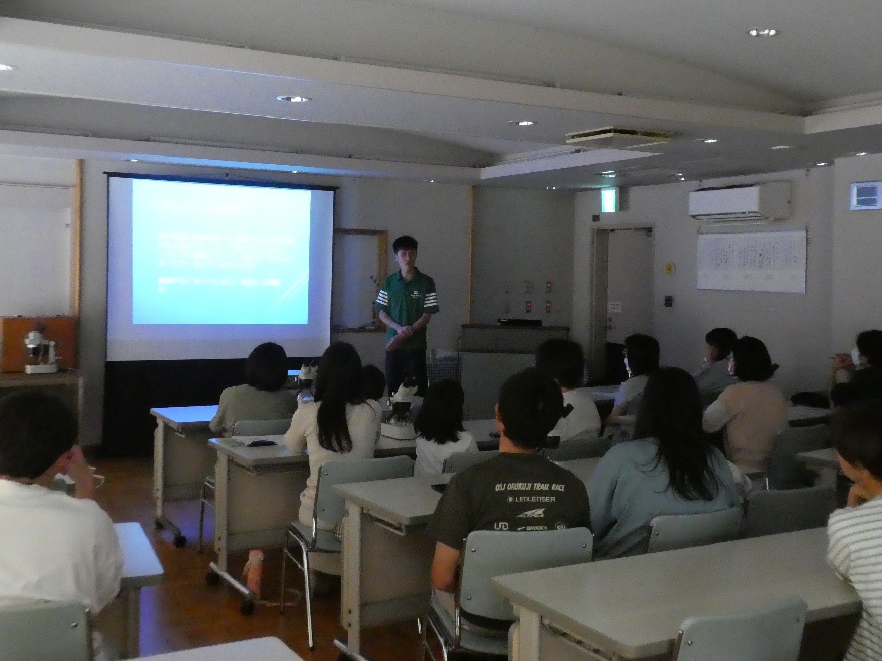 原子力科学館　おはなし「アクアワールド・大洗　動物たちのご飯」
