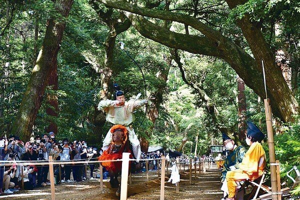 鹿島神宮
御田植祭・流鏑馬神事