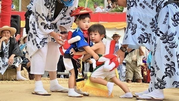鹿嶋𠮷田神社
延方相撲例大祭