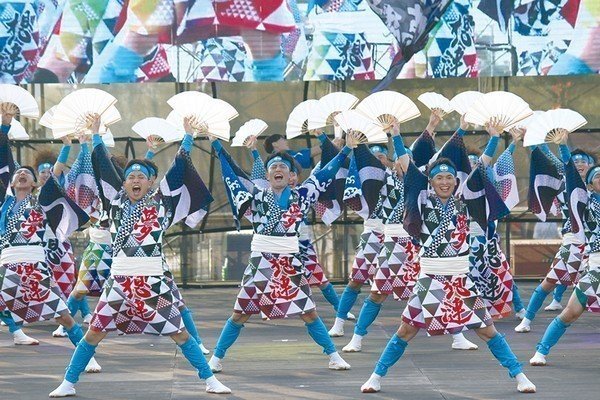 よさこいとダンスの祭典
第17回 かみす舞っちゃげ祭り2026
