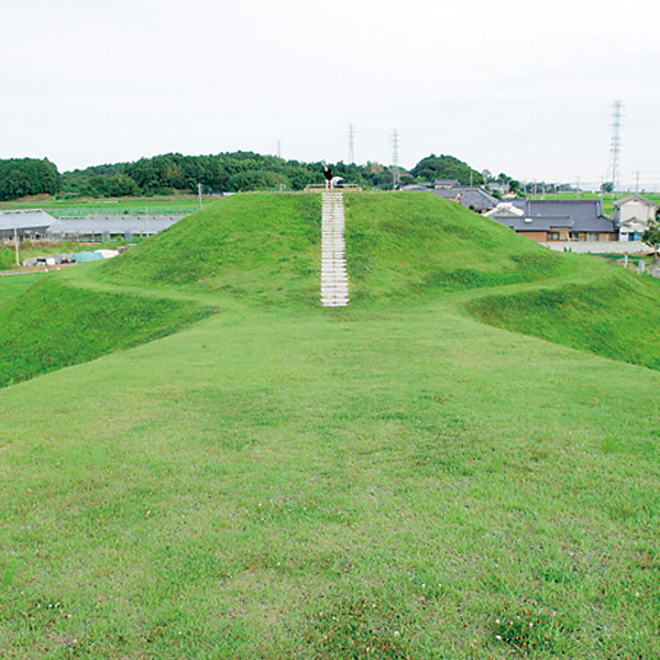 三昧塚古墳農村公園