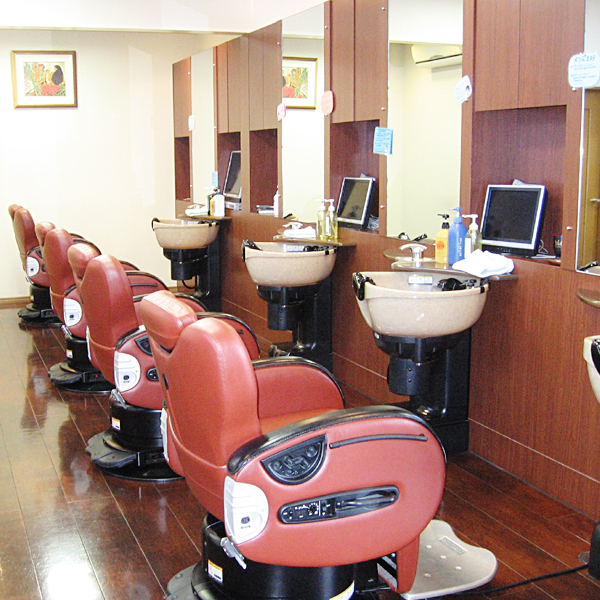 BARBER UEDA
