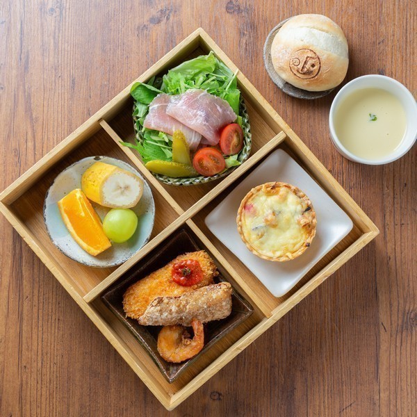 庭カフェKULA