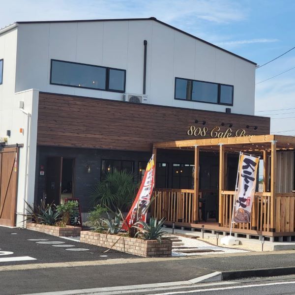 808 Cafe Bar