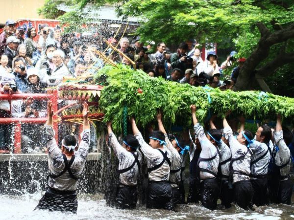 間々田八幡宮