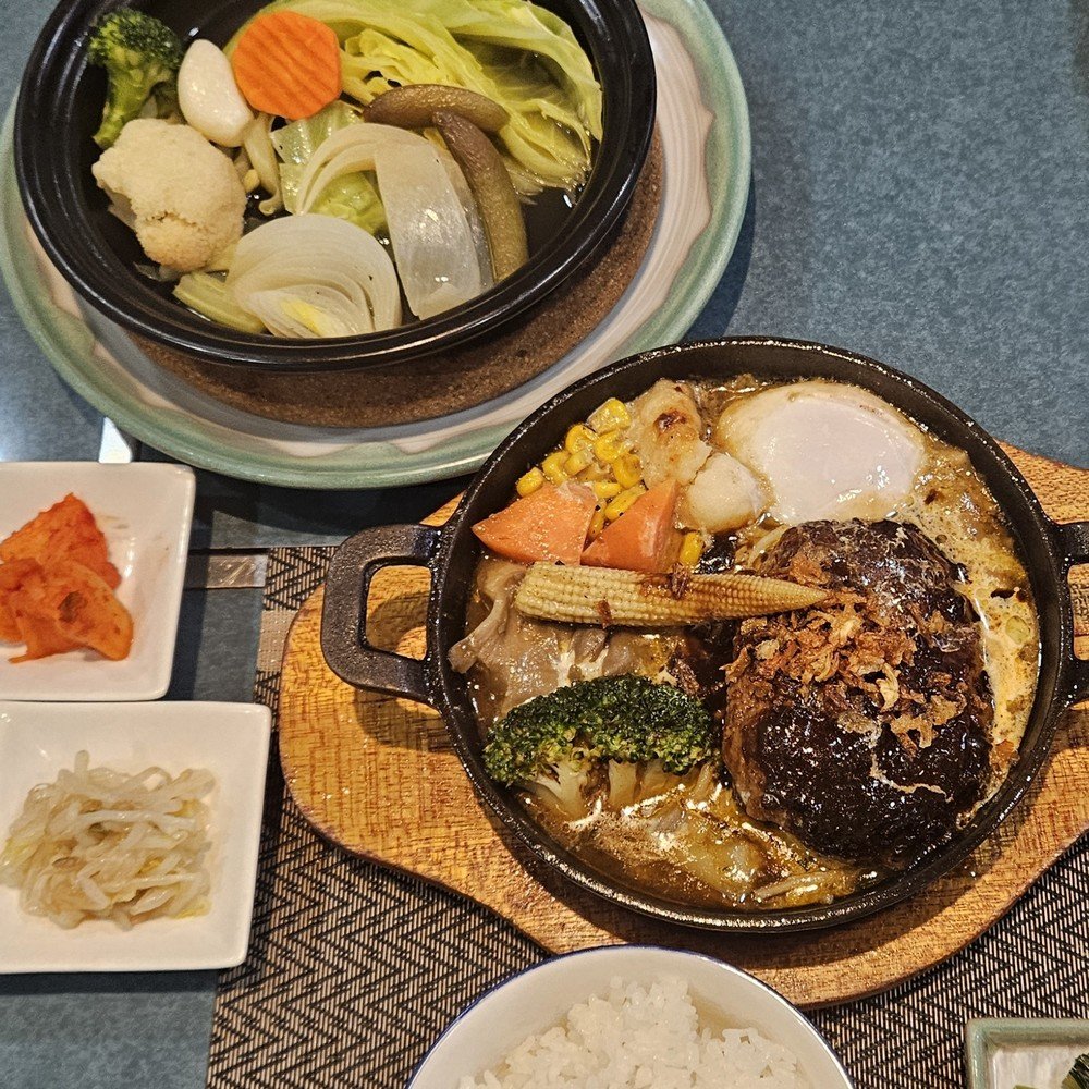 焼肉・ステーキ処 咲蔵