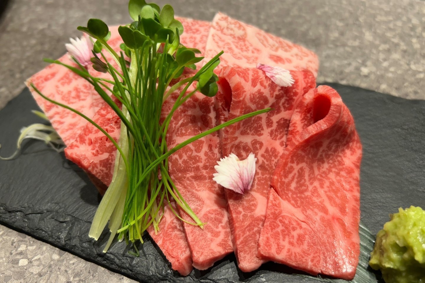 焼肉 吟味亭