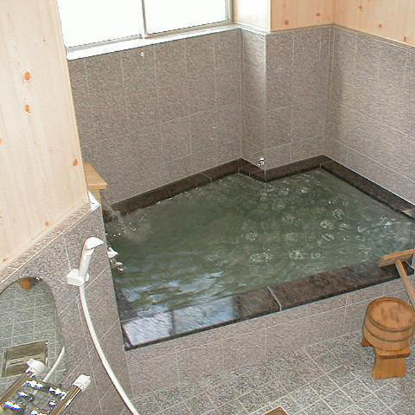 温泉民宿 魚彦
