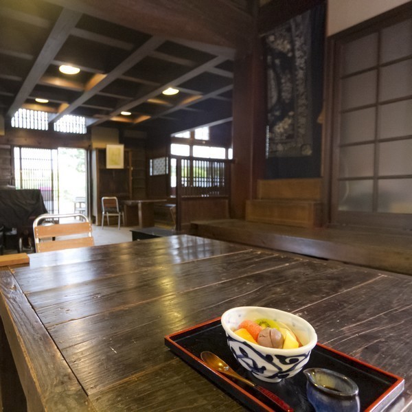 茶房 かやの木