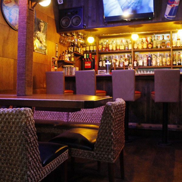 bar Night